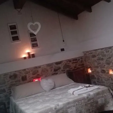 Agriturismo Giumin Guest House Rocchetta di Vara Room photo
